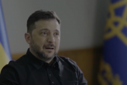 Tổng thống Ukraine phát thông điệp cứng rắn và thách thức với ông Putin