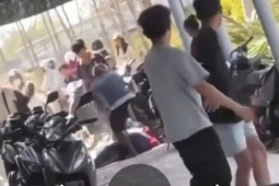 Đoạn clip ngắn về vụ việc xảy ra ở Cà Mau khiến nhiều người bức xúc