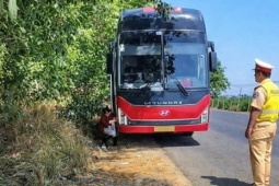 Phạt 120 triệu đồng xe khách 45 chỗ nhồi 61 người