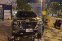 Khởi tố vụ án, tạm giữ tài xế xe bán tải kéo lê xe máy gần 1km