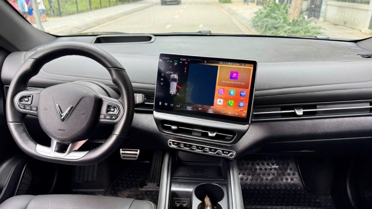 Honda CR-V e:HEV RS và VinFast VF7: Hybrid Nhật hay xe điện Việt dẫn dắt SUV cỡ C 2026? - 8