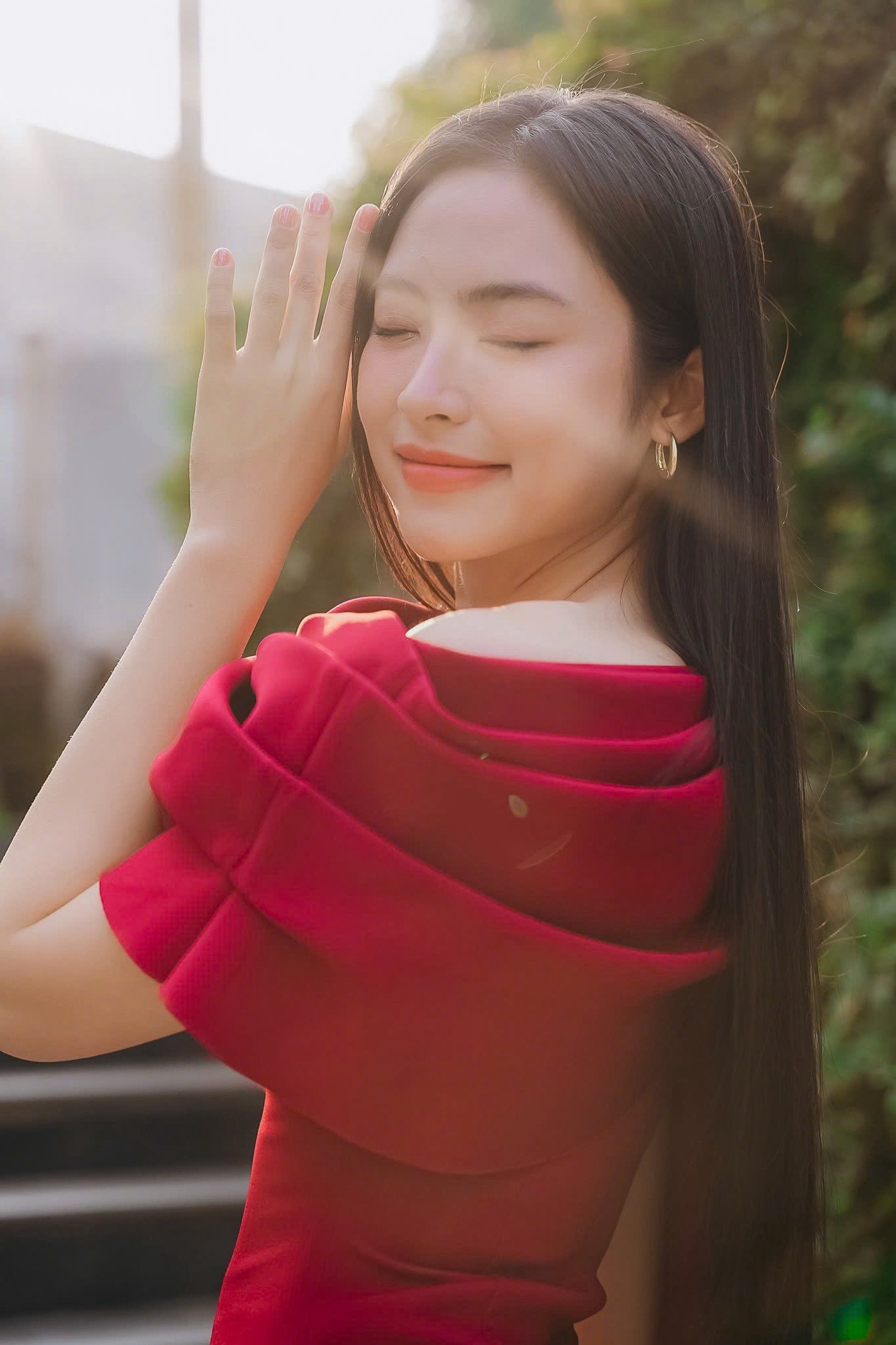 Ngoại hình Á hậu Vân Nhi khi tăng 6 kg - 15