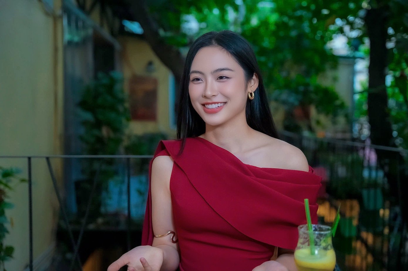 Ngoại hình Á hậu Vân Nhi khi tăng 6 kg - 18