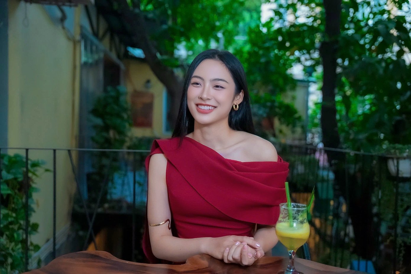 Ngoại hình Á hậu Vân Nhi khi tăng 6 kg - 19