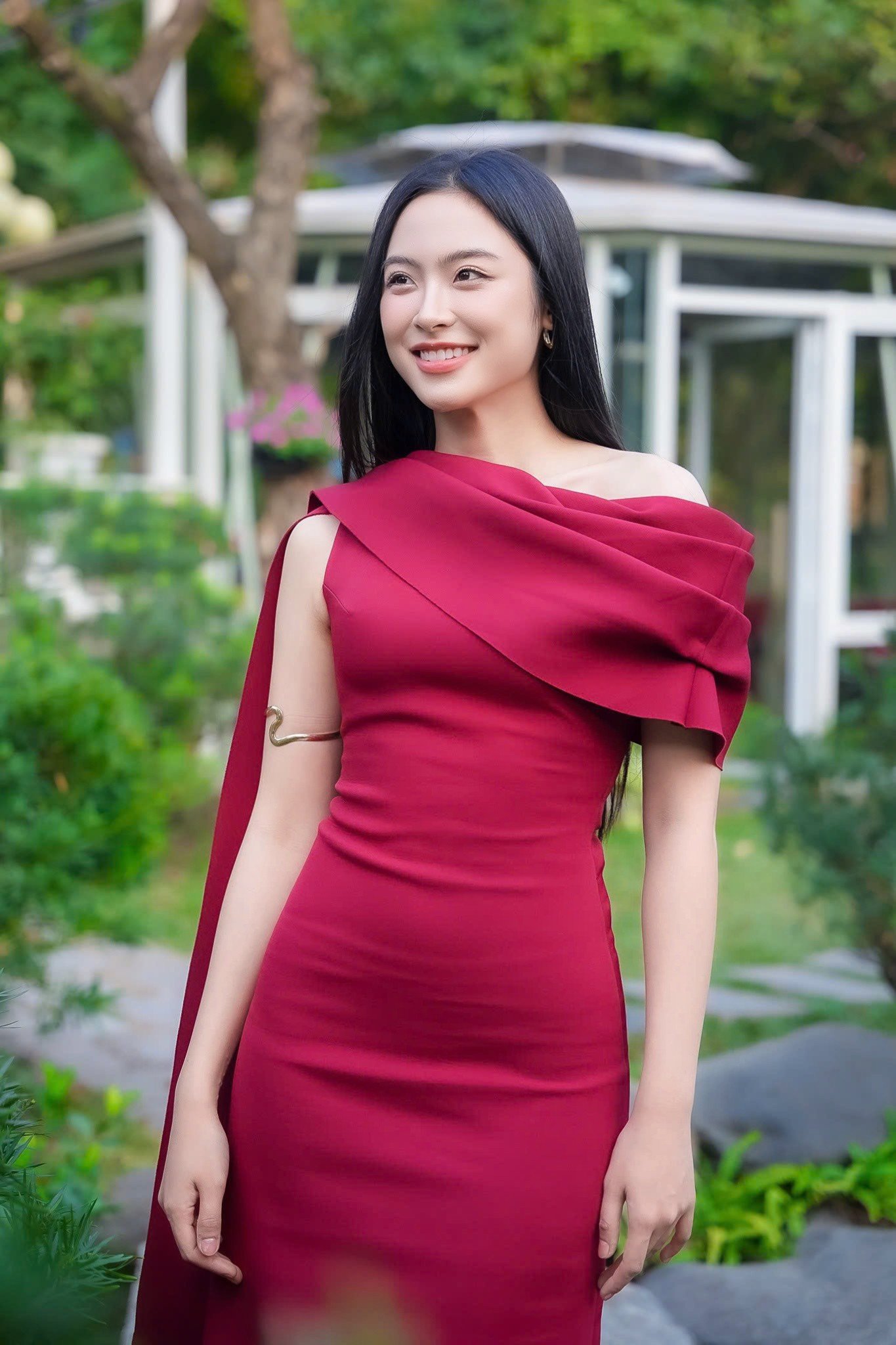 Ngoại hình Á hậu Vân Nhi khi tăng 6 kg - 4