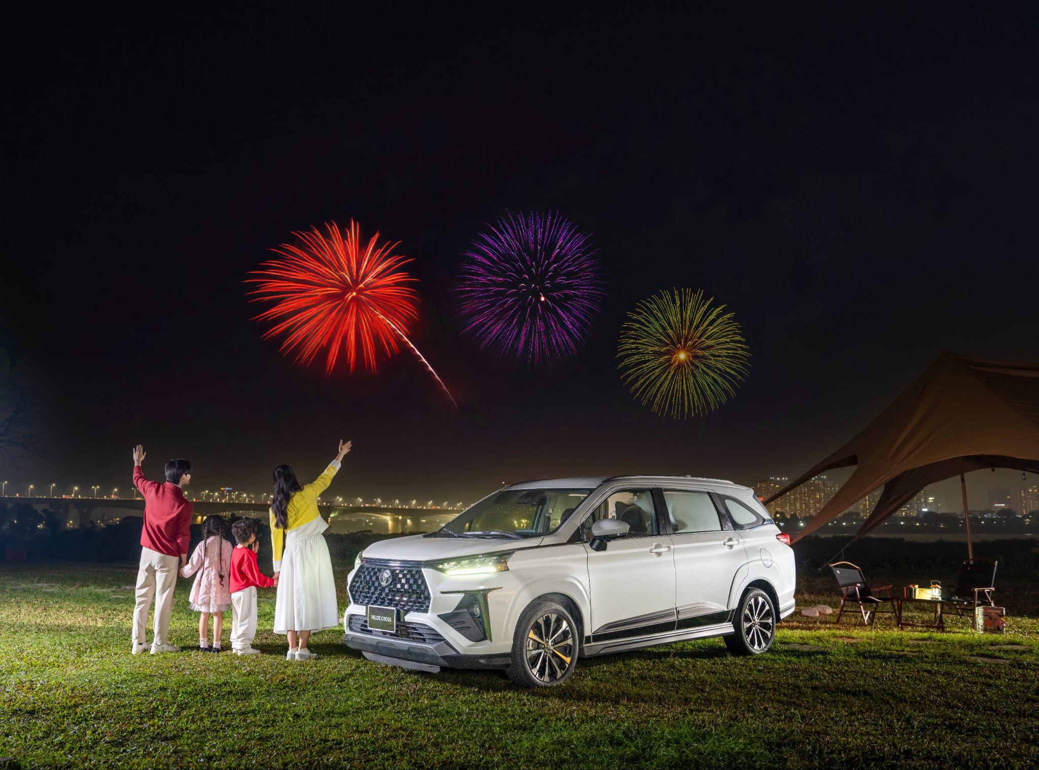 Sở hữu Veloz Cross sau Tết với ưu đãi đến 100% lệ phí trước bạ.