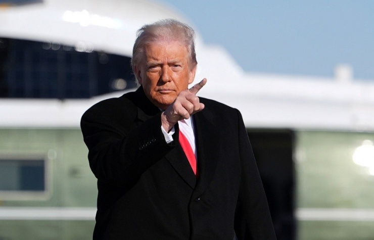 Tổng thống Trump: Mỹ có thể dễ dàng giành chiến thắng trước Iran - 1