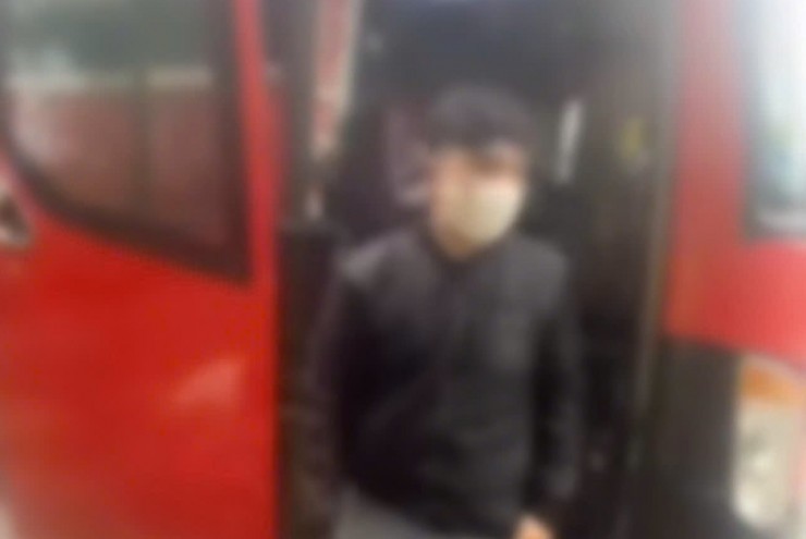 Xe 21 chỗ "nhồi" 79 người trên cao tốc Nội Bài - Lào Cai