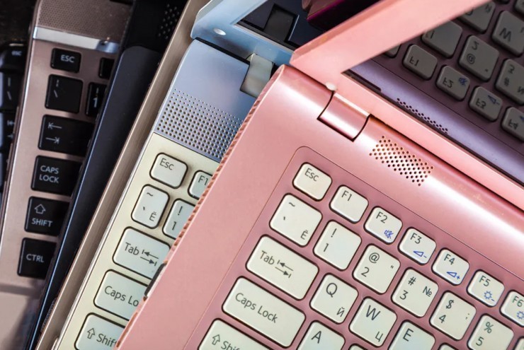 Tại sao không nên mua máy tính Windows 10 cũ?