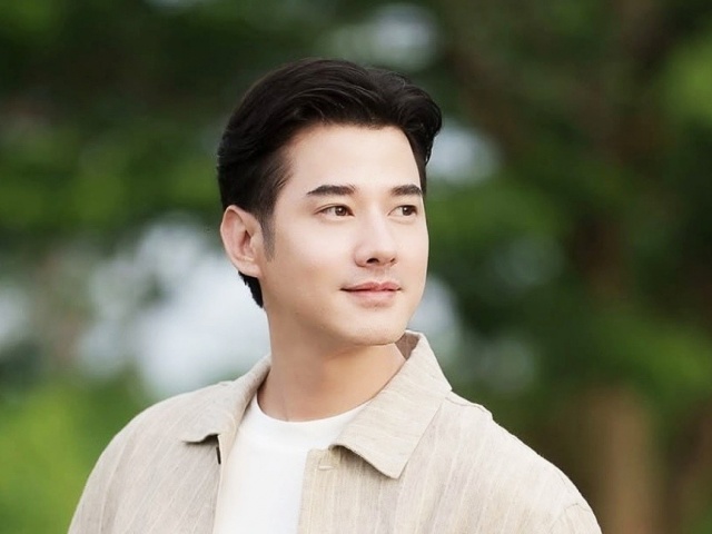 Phong độ mỹ nam 'Tình người duyên ma'