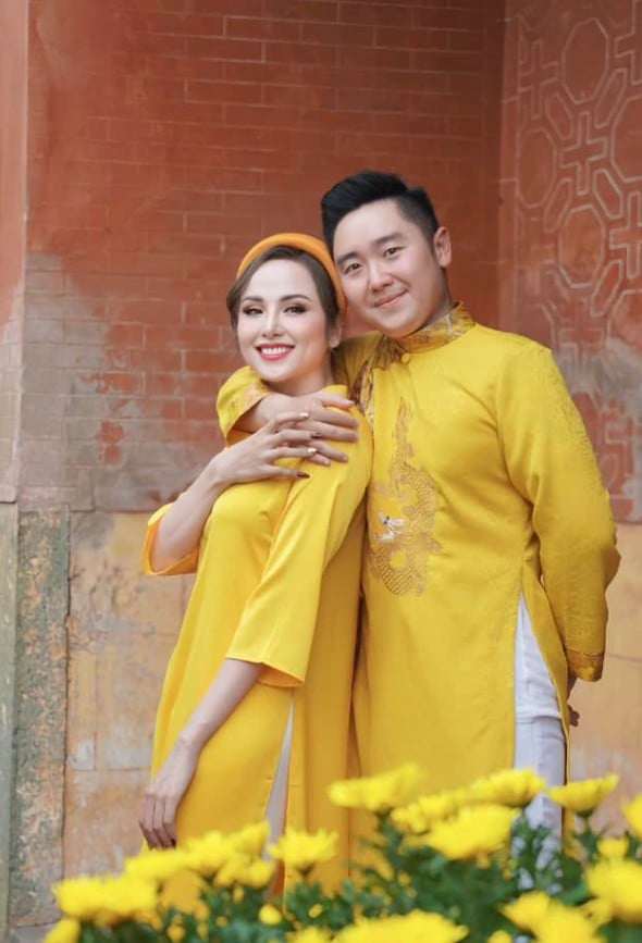 Diễm Hương hiện có cuộc sống bình yên bên chồng tại Canada. (Ảnh: FBNV)