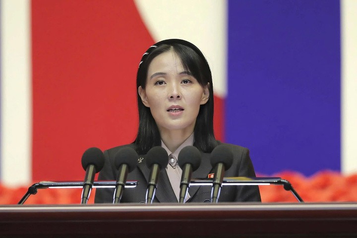 Bà Kim Yo-jong phát biểu trong một cuộc họp ở Triều Tiên. (Ảnh: KCNA)