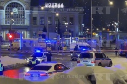 Nổ rung chuyển quảng trường ở Moscow