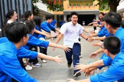 Môn thi thứ ba lớp 10 được công bố liên tiếp tại nhiều địa phương