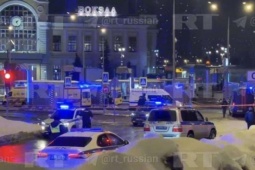 Nổ rung chuyển quảng trường ở Moscow