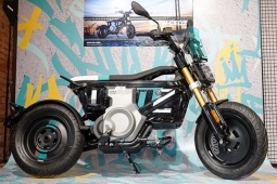 Xe điện BMW CE 02 đi hàng trăm kilomet một lần sạc, giá hợp lý