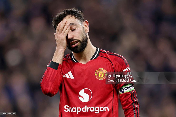 Fernandes bị chấm tệ nhất trong đội hình MU