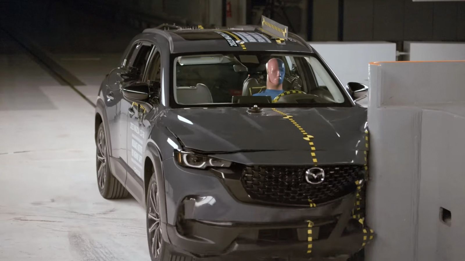 Mazda dẫn đầu bảng xếp hạng an toàn Consumer Reports.