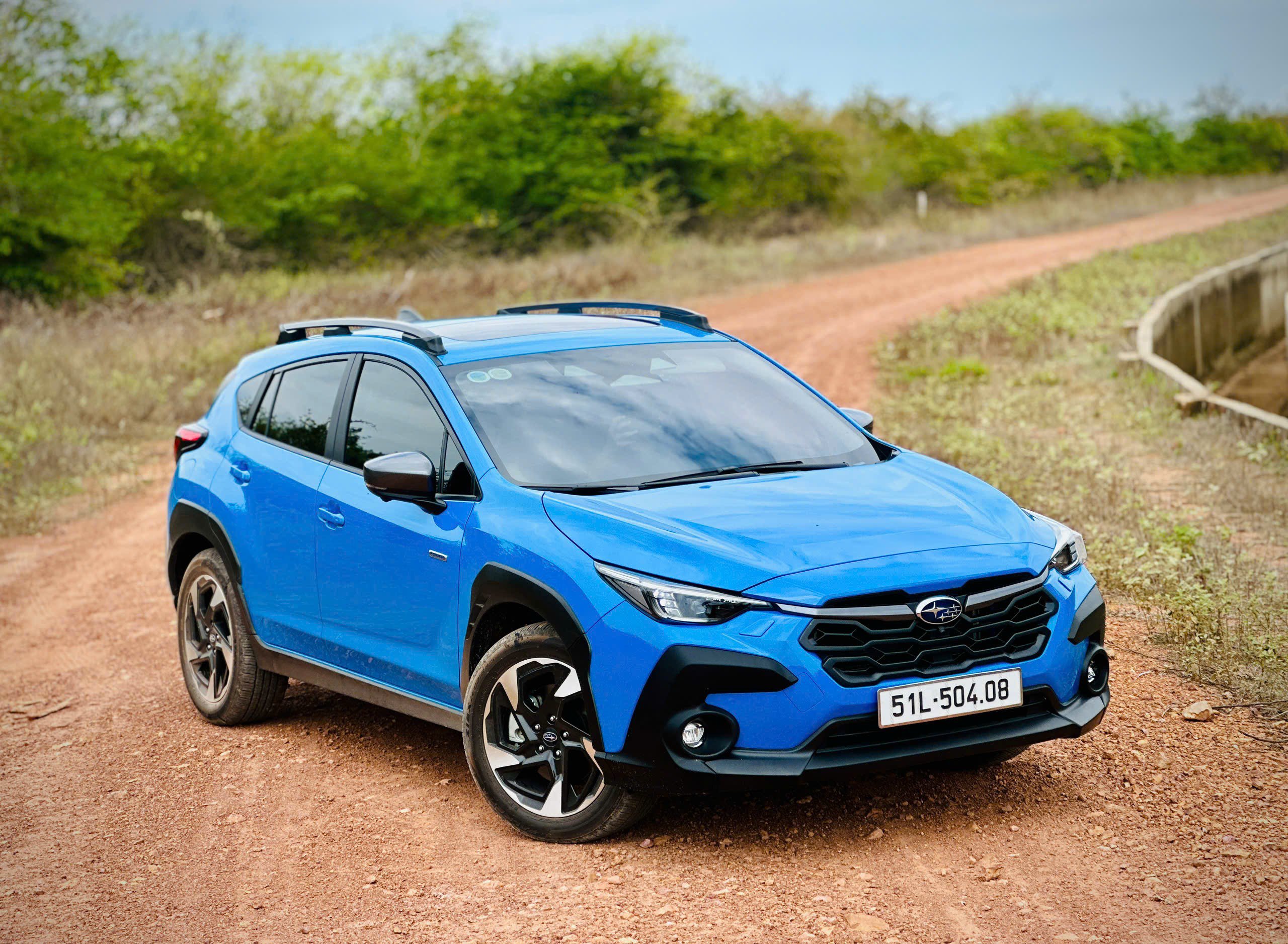 Subaru Crosstrek 2024 nhập trực tiếp từ Nhật Bản.