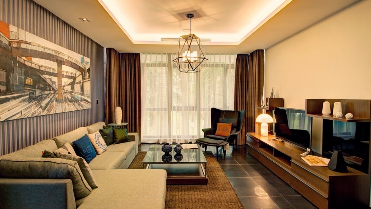 Ở khối tư nhân, lãi suất ưu đãi 12 tháng đầu phổ biến quanh 10%/năm. Đáng chú ý, lãi suất thả nổi cao nhất trên thị trường đã lên tới 15%/năm, áp dụng sau khi hết thời gian ưu đãi.