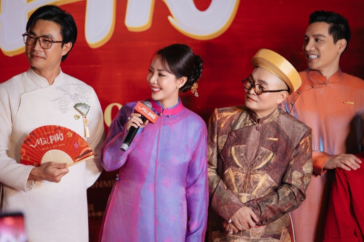 Thu Trang gần như vắng bóng khỏi các sự kiện quảng bá, cinetour Mùi phở trong dịp Tết.