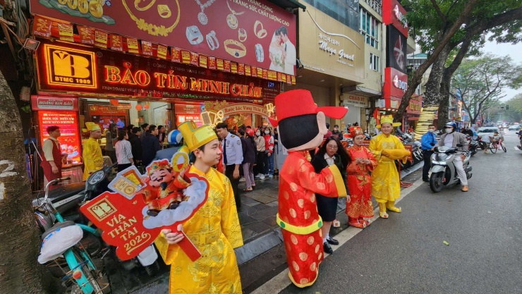 Giá vàng ngày vía Thần tài 2026 dự kiến tăng hơn gấp 2 lần so với năm 2025. Ảnh: Thái Nguyễn