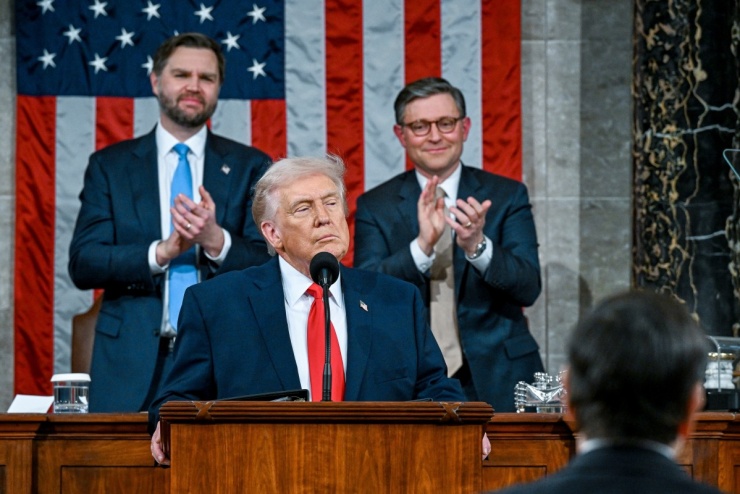 Tổng thống Mỹ Donald Trump đọc Thông điệp Liên bang tối 24/2 (giờ Mỹ). Ảnh: AP