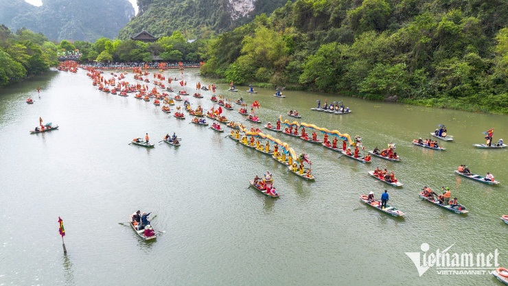 Lễ hội Tràng An (Ninh Bình)