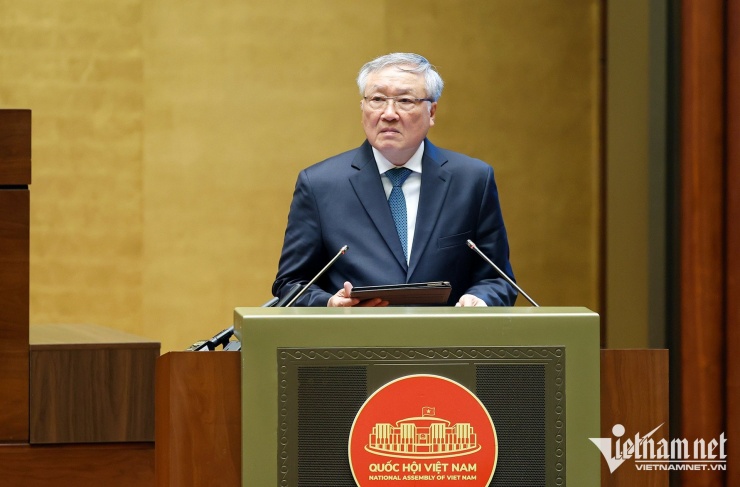 Phó Thủ tướng thường trực Nguyễn Hòa Bình trình bày chương trình hành động