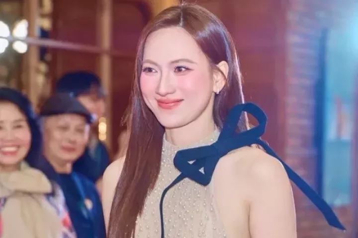 Trường Giang bị hất văng