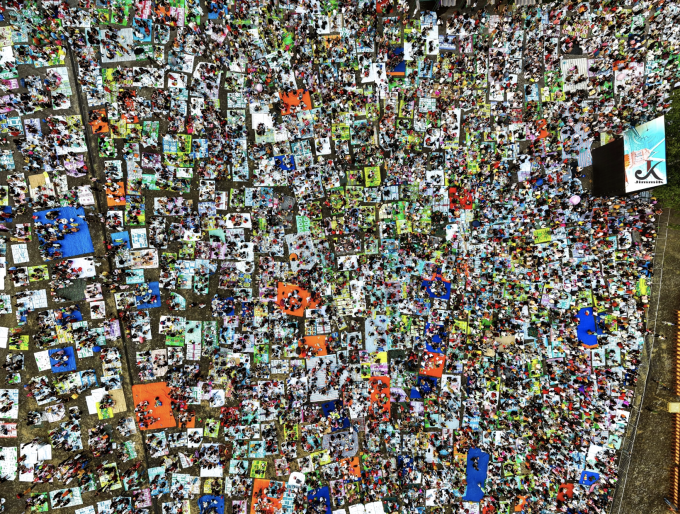 Dưới chân núi Bà Đen, biển người dựng lều, cắm trại, chuẩn bị cho mùa hành hương lớn nhất trong năm, ngày 20/2. Ảnh: Trương Anh Tuấn