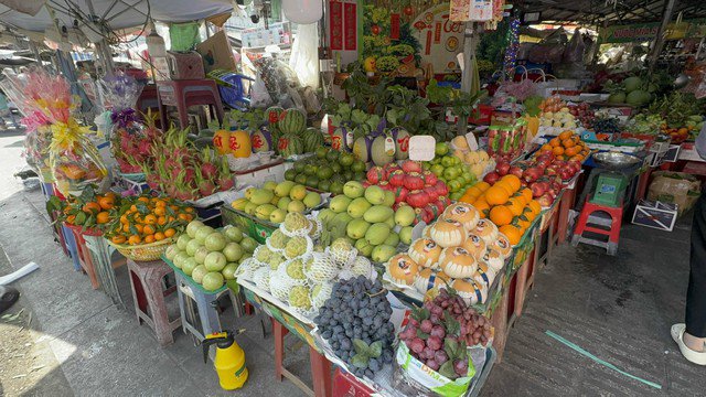 Giá trái cây tăng cao