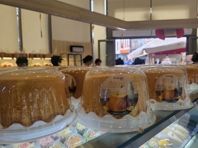 Ngoài vàng bạc, những mặt hàng nào đang “cháy hàng” dịp vía Thần Tài? - 8