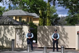 Thủ tướng Australia phải sơ tán vì nơi ở bị dọa đánh bom