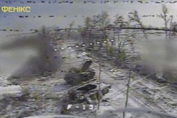 Thế giới - Video UAV Ukraine bắn cháy pháo BM-21 và hàng loạt phương tiện Nga ở Lyman