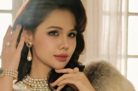 'Dâu hào môn' Phanh Lee gây chú ý với khí chất quý cô Hà thành