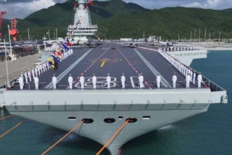 Siêu vũ khí khổng lồ của Trung Quốc lộ diện