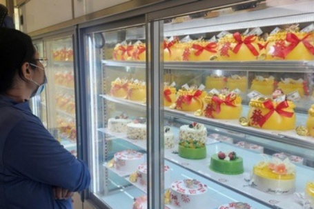 Ngoài vàng bạc, những mặt hàng nào đang “cháy hàng” dịp vía Thần Tài?