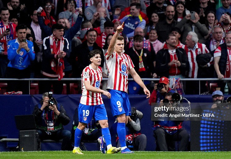 Trực tiếp bóng đá Atletico Madrid - Club Brugge: Sorloth lập hat-trick (Cúp C1) (Hết giờ) - 1