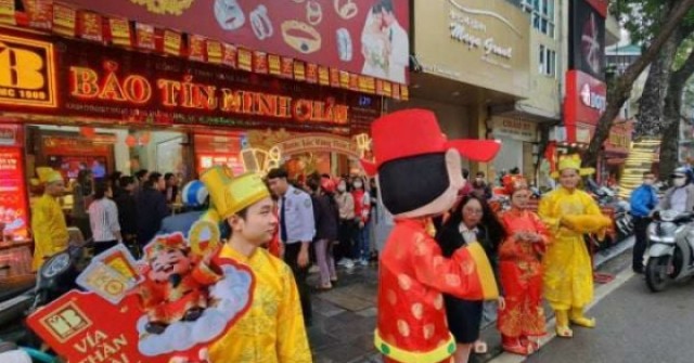 Giá vàng ngày vía Thần tài biến động ra sao tro...