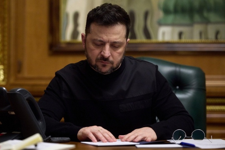 Ông Zelensky phản bác cáo buộc của Nga, điện đàm với Tổng thống Trump - 1