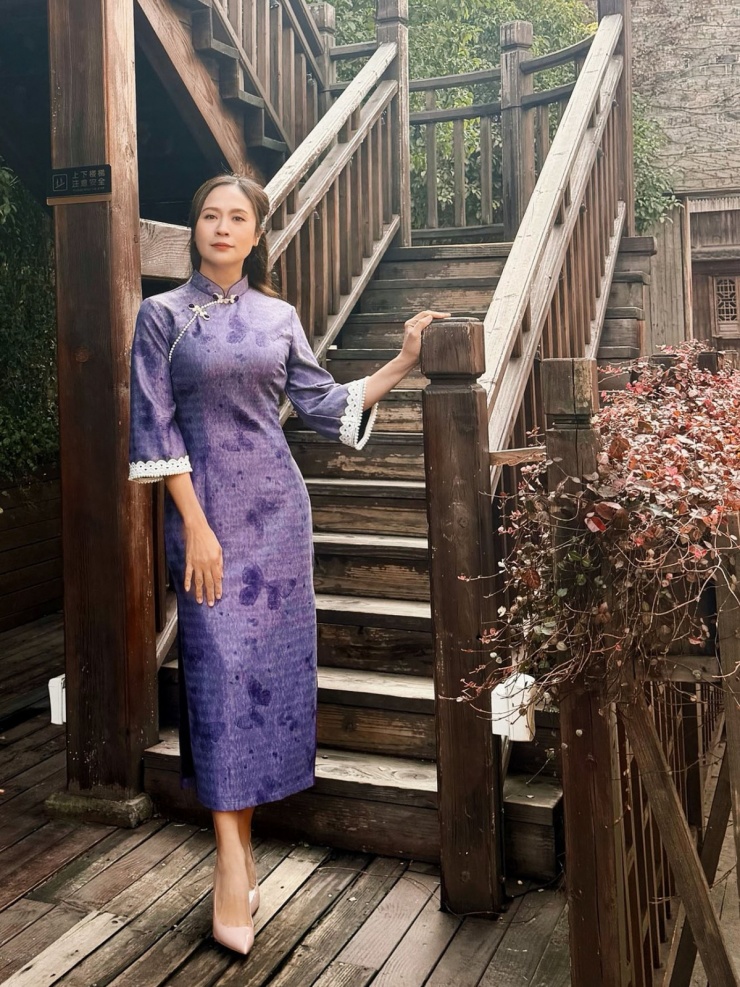 Ảnh sao 26/2: Bạn gái thiếu gia Đức Phạm khoe body bốc lửa - 5