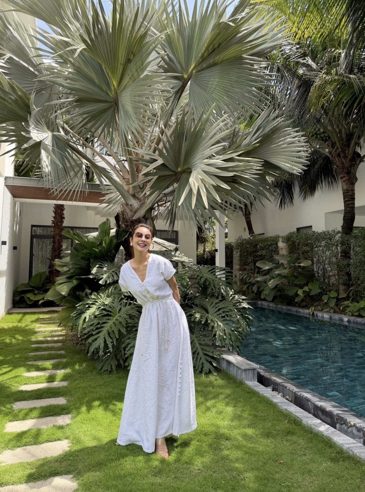 Con gái Hoa hậu Jennifer Phạm thừa hưởng nét đẹp của cả bố lẫn mẹ - 8