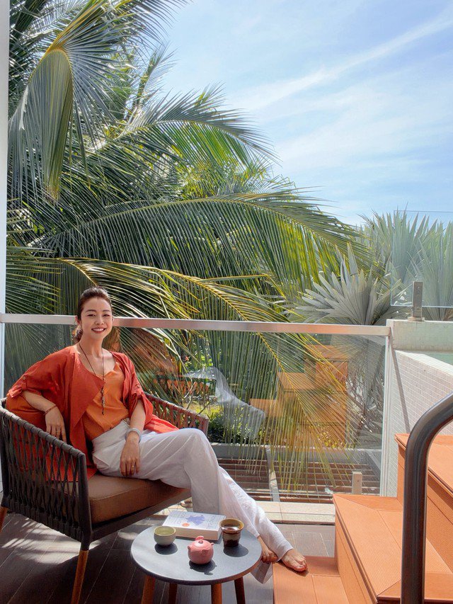 Con gái Hoa hậu Jennifer Phạm thừa hưởng nét đẹp của cả bố lẫn mẹ - 7