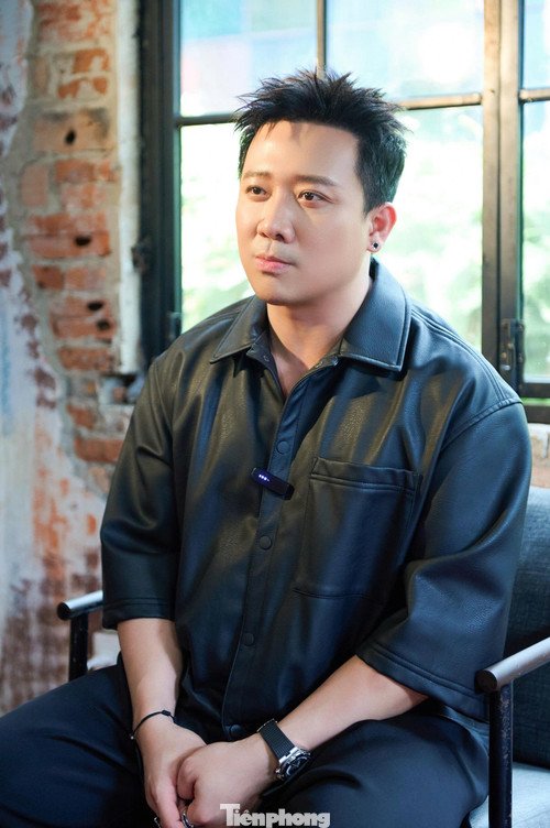 Trấn Thành trở thành đạo diễn 2.000 tỷ đầu tiên của Việt Nam.