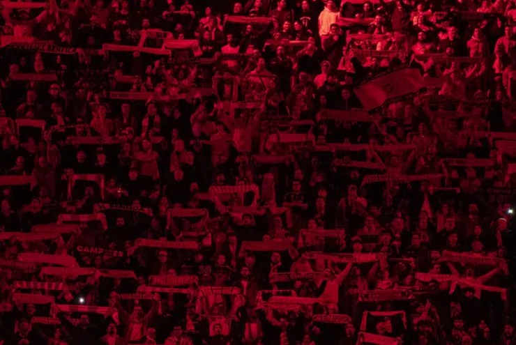 CĐV Benfica bị cảnh sát Madrid tấn công