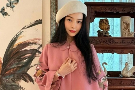 Phạm Băng Băng gây chú ý khi đeo vòng ruby 'to bằng cái mũi'