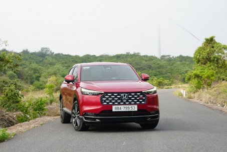 Dòng xe HR-V e: HEV RS chính thức có giá bán mới, giảm 34 triệu đồng