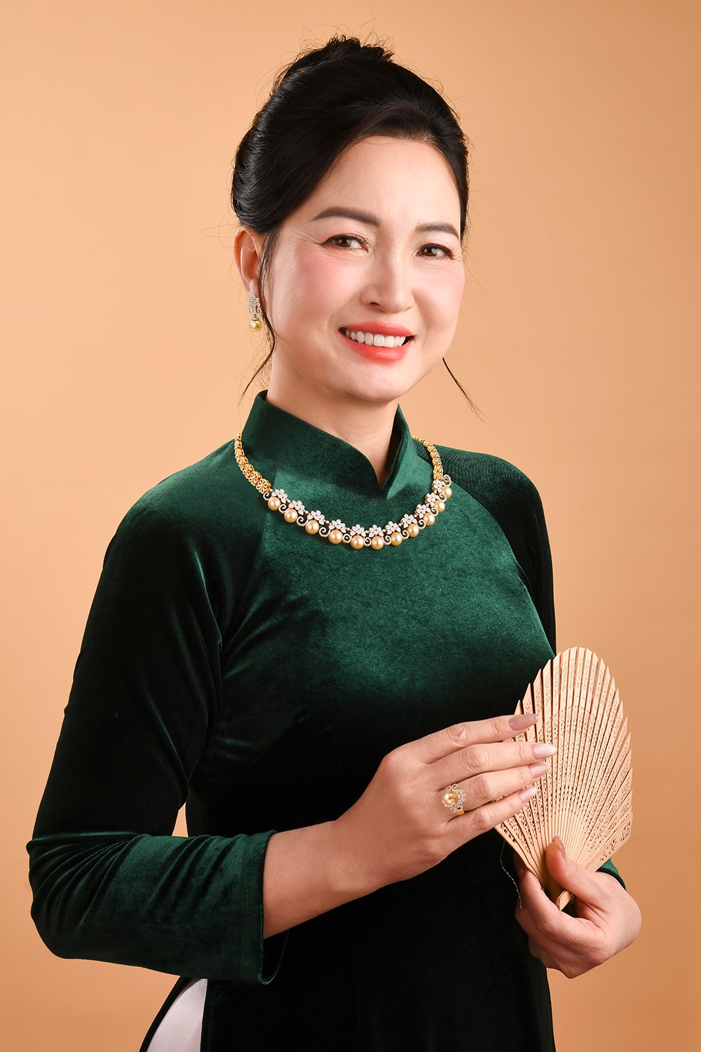 Trang sức ngọc trai thanh lịch, tinh tế