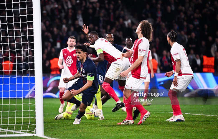 PSG vất vả giành vé vào vòng 1/8 Cúp C1